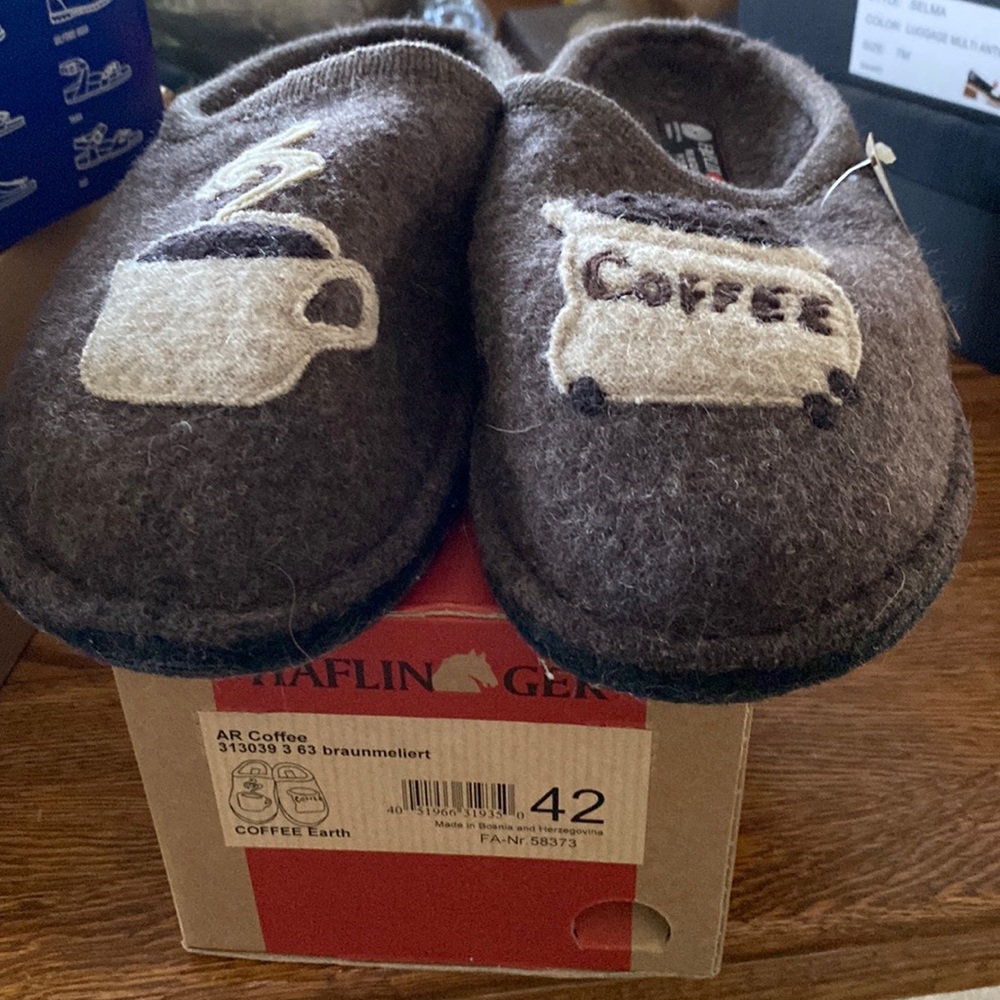 New Harlingen wool slippers